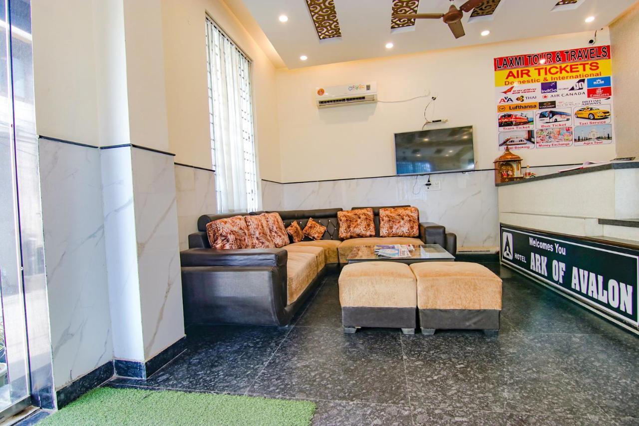 Fabhotel Airport Avalon Near Igi Airport